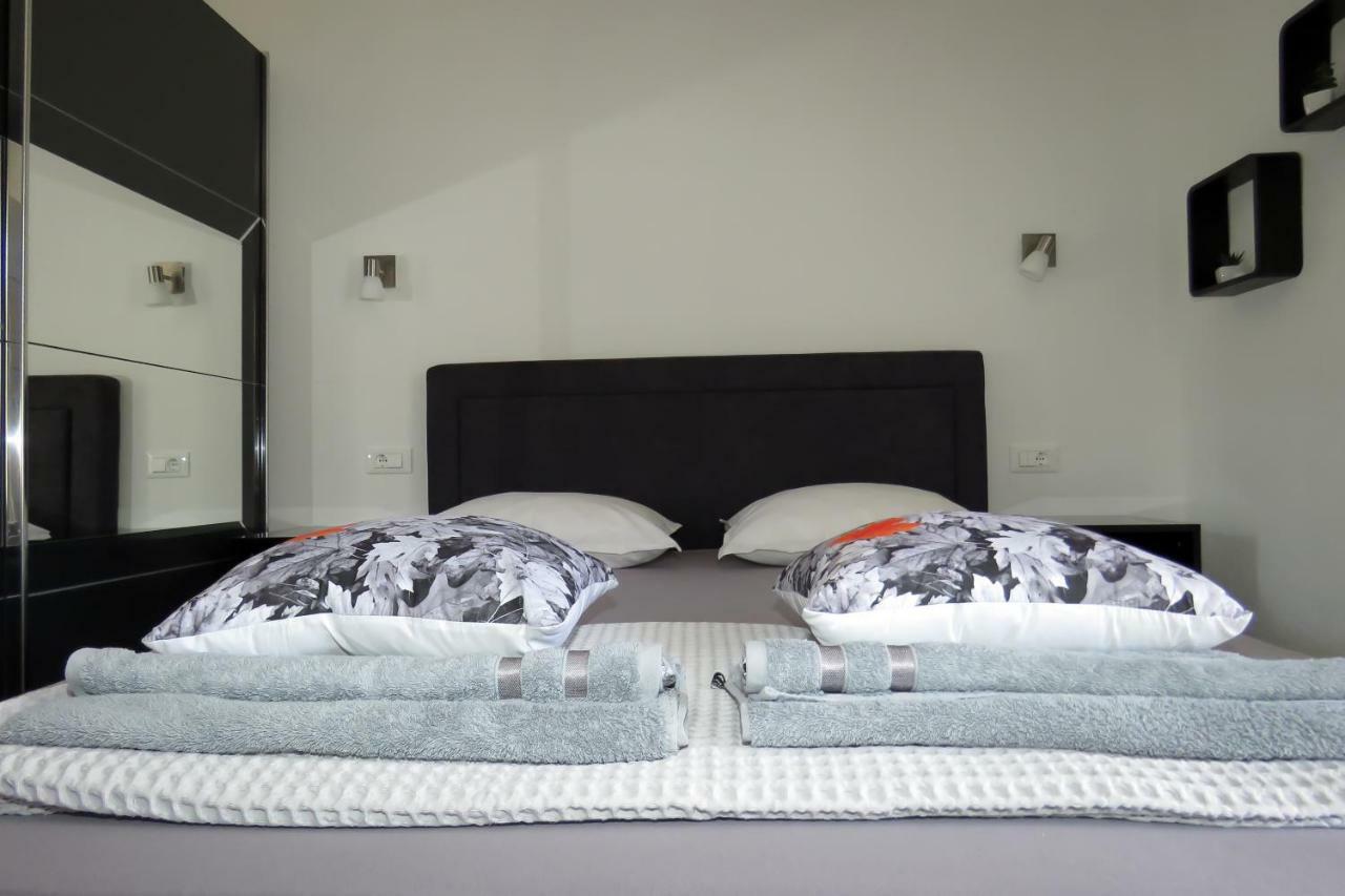 Lux Dalmatia I & R Hotell Makarska Eksteriør bilde