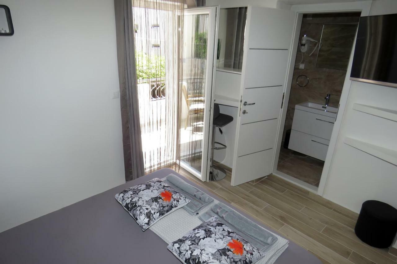 Lux Dalmatia I & R Hotell Makarska Eksteriør bilde